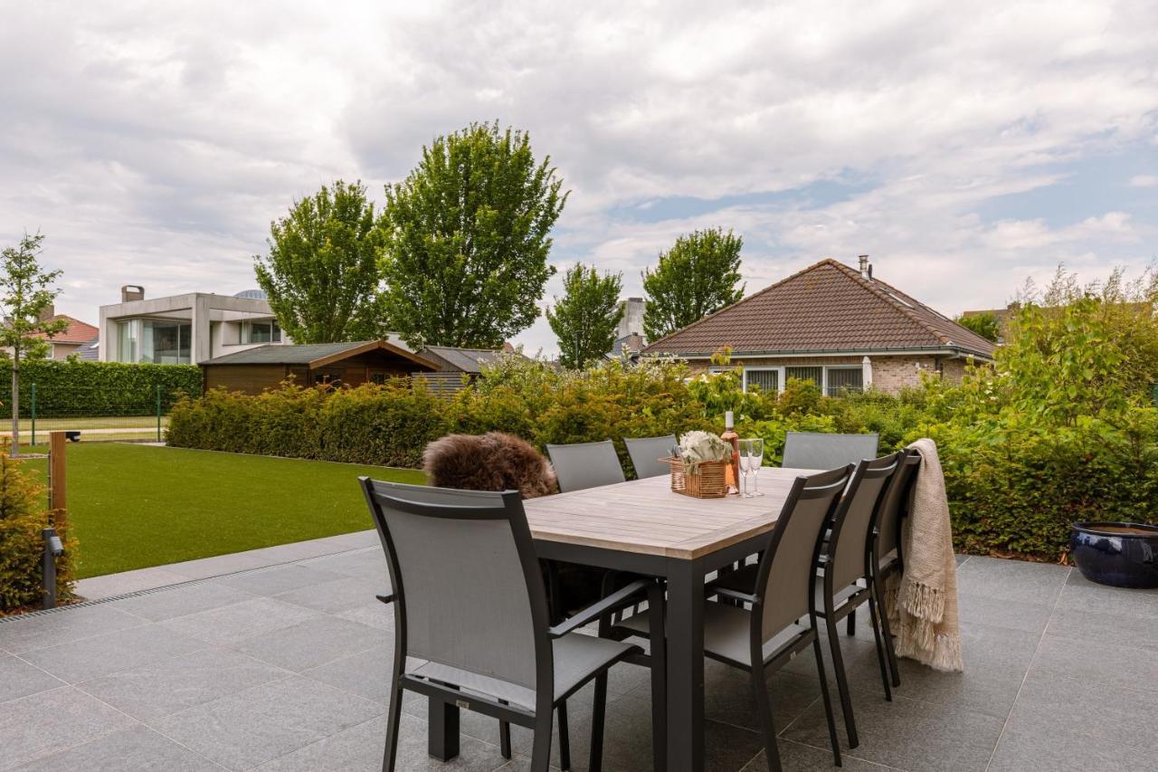 Fantastic Family Villa With Beautiful Garden Ostende Kültér fotó