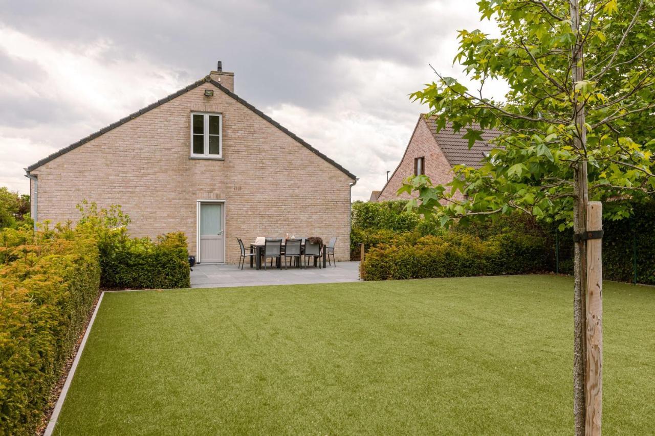 Fantastic Family Villa With Beautiful Garden Ostende Kültér fotó